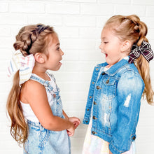 Load image into Gallery viewer, Fern Bow | Onyx Plaid