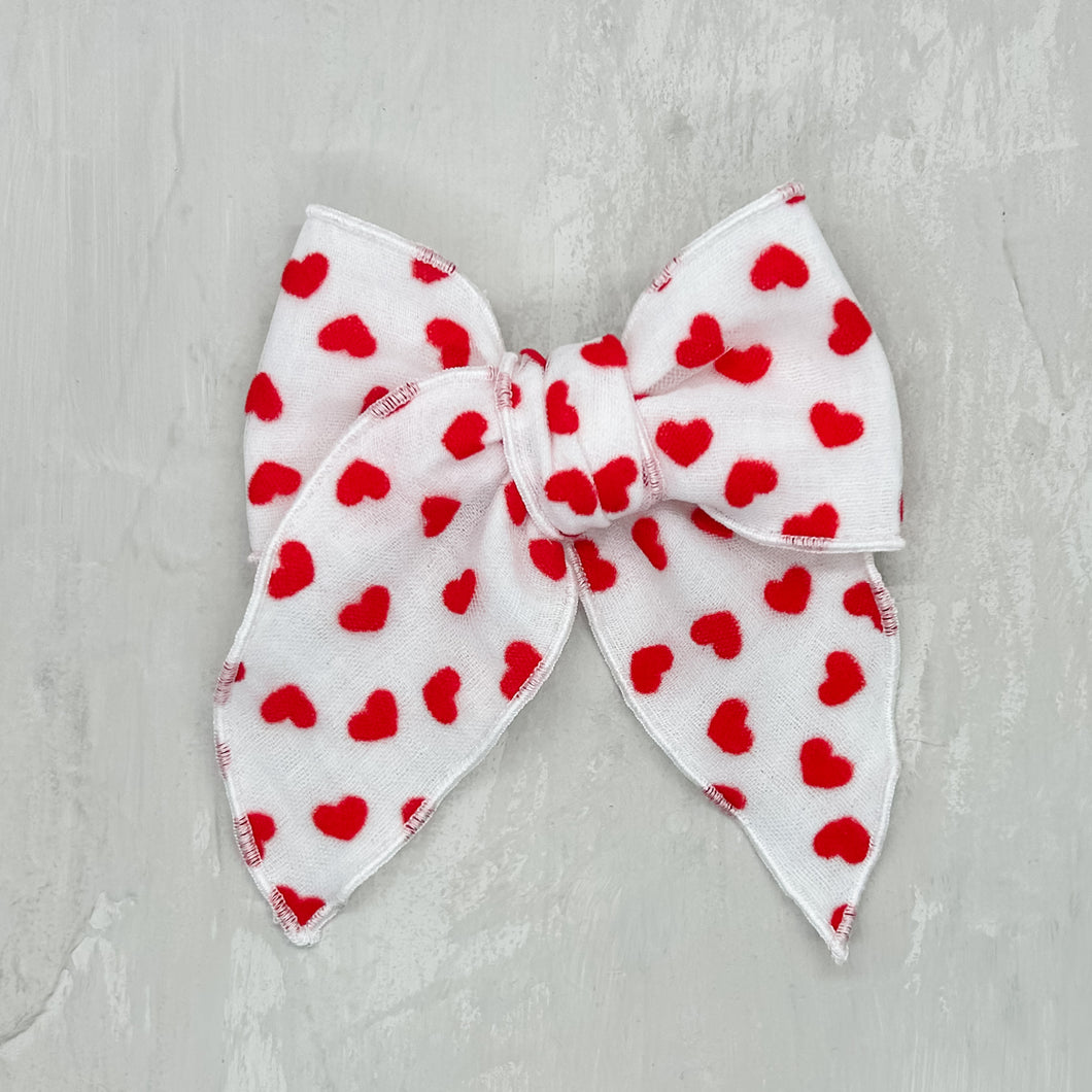 Fern Bow | Red Hearts