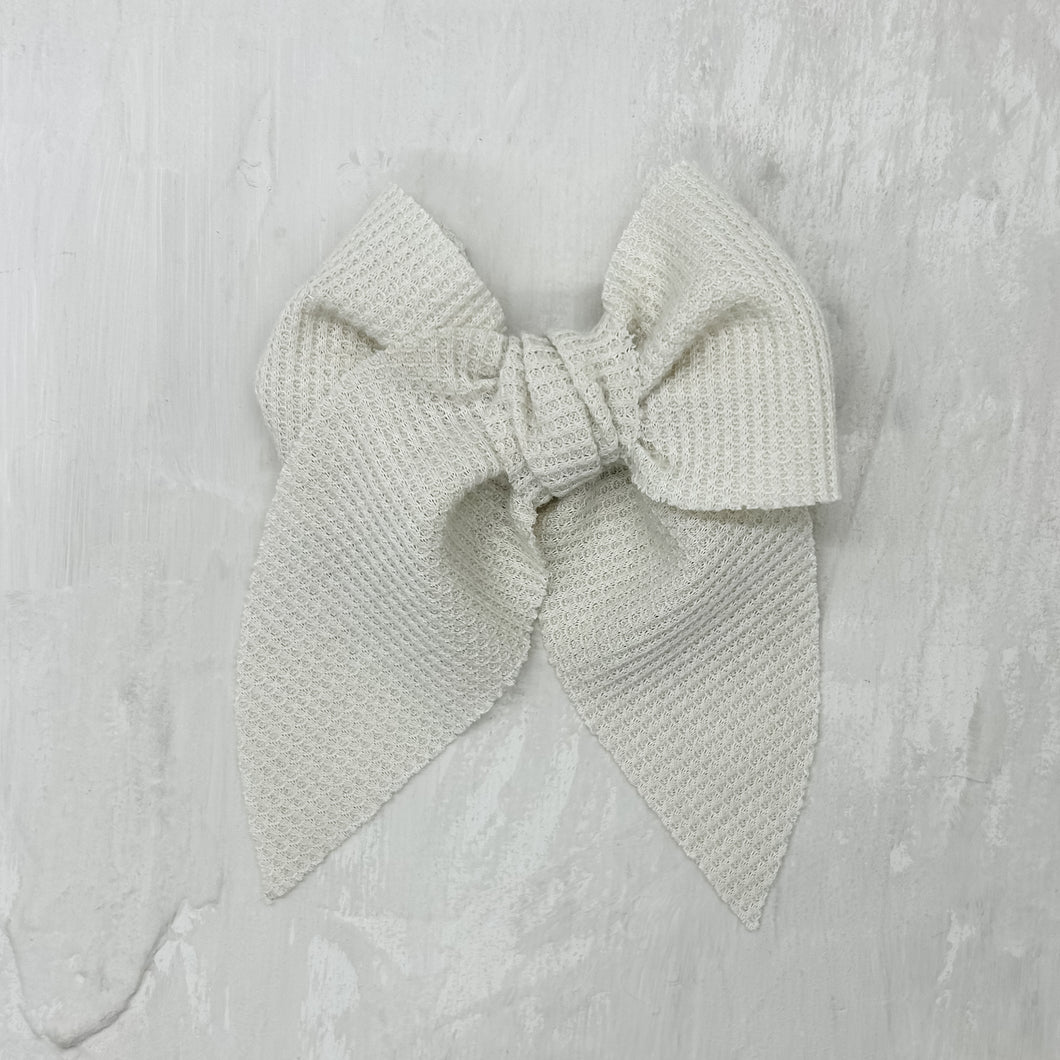 Fern Bow | Waffle Cream