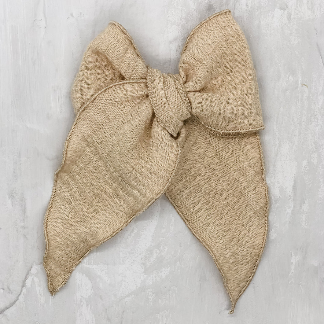 Fern Bow | Sand