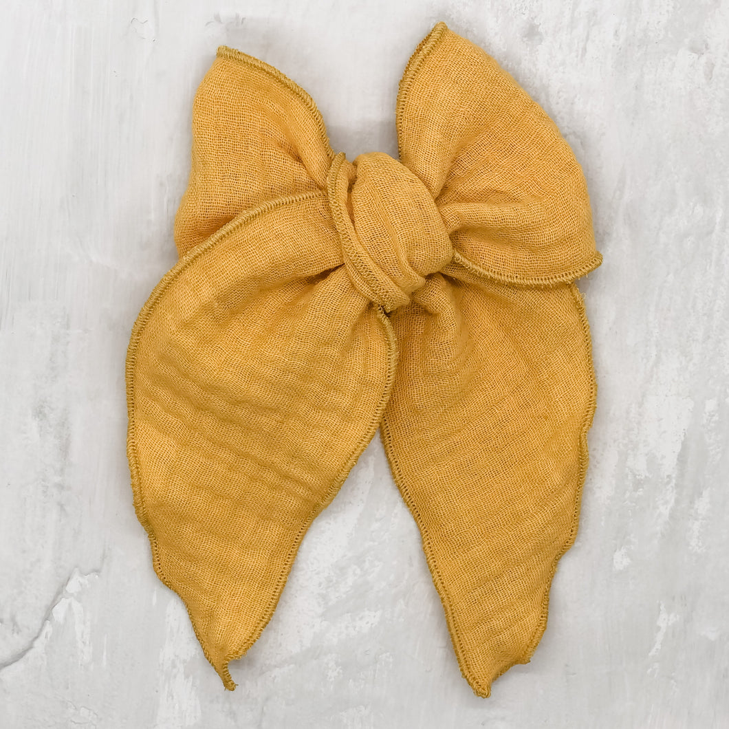 Fern Bow | Honey
