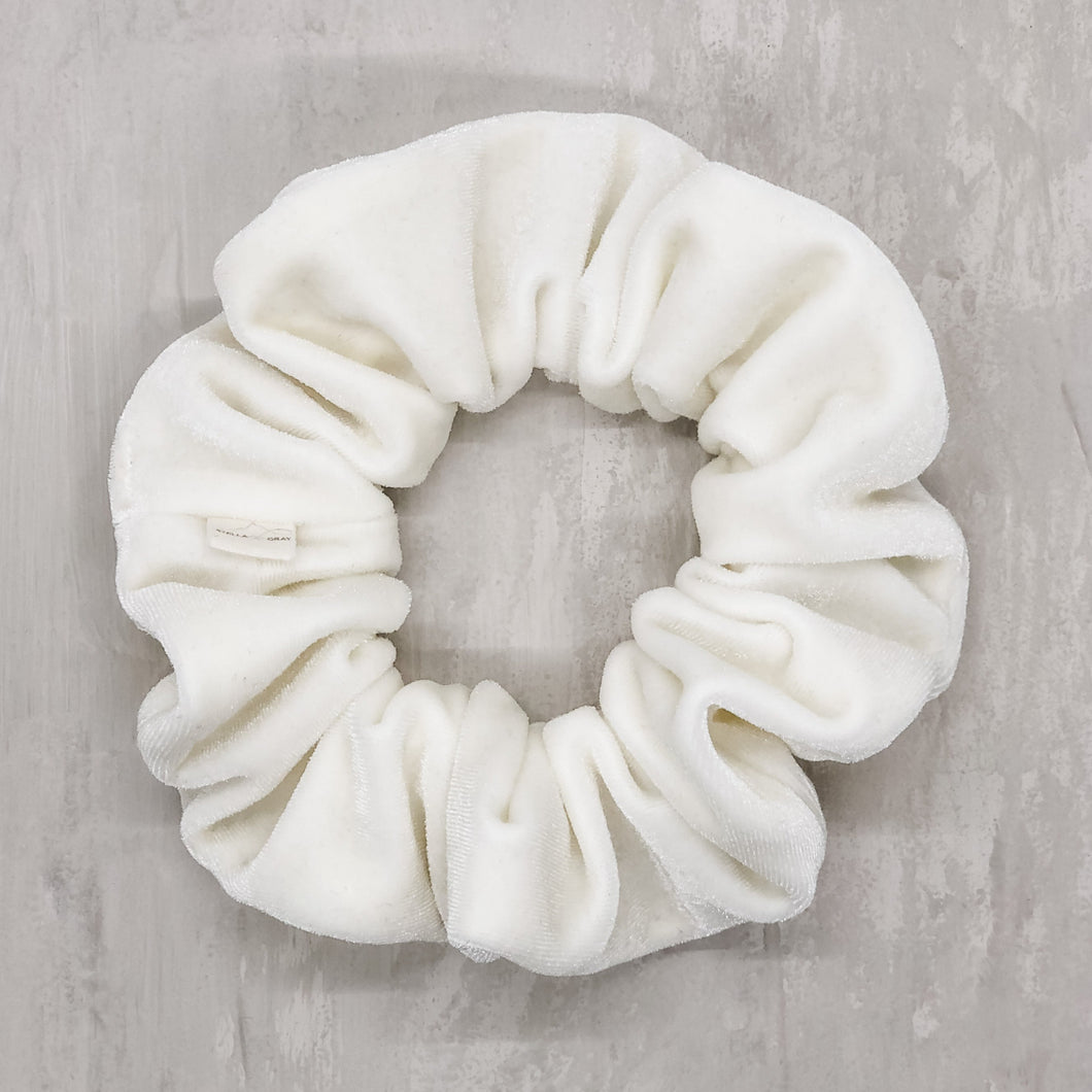 Velvet Scrunchies | Snow
