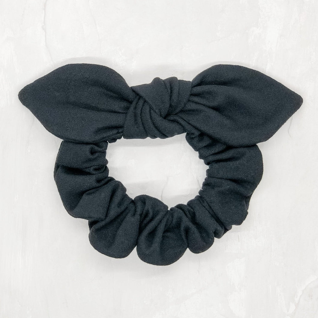 Scrunchies | Onyx